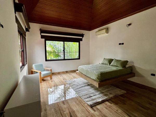 Private Room, 10 Min from Airport, San Pedro Sula