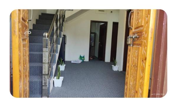 A la foto es mostra l'objecte Himalayan house situat a la ciutat de Srinagar.