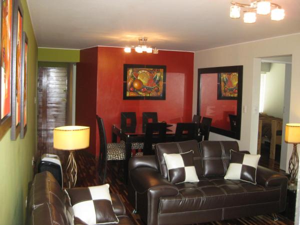 A la foto es mostra l'objecte Cozy Condo in Miraflores situat a la ciutat de Lima.