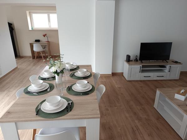 På billedet ses objektet Au bord de l'Helpe beliggende i byen Willies.