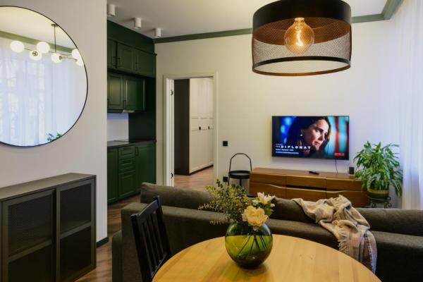 A la foto es mostra l'objecte Marijas Designer Apartment - Quiet Luxury in the Heart of Riga situat a la ciutat de Riga.