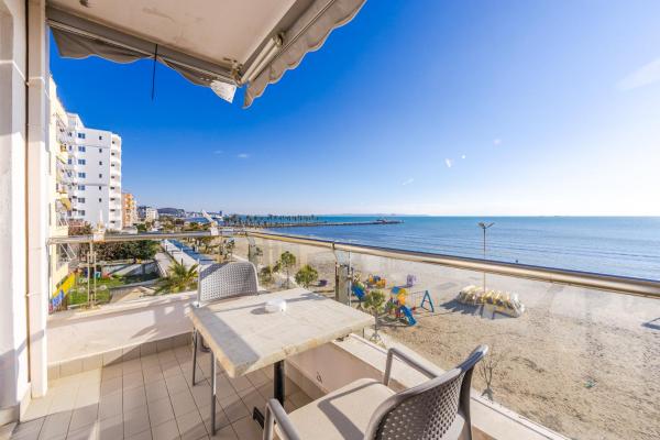 The Beachfront Apartment - Durres