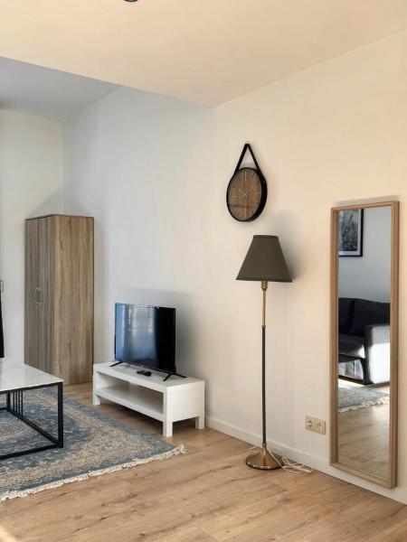 På bildet vises objektet Loft Luna Brussels Midi som ligger i byen Brussel.