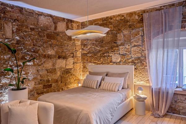 En la foto se muestra el objeto Studio Palace Gates ubicado en la ciudad de Split.