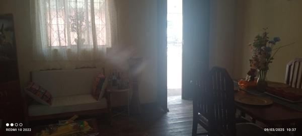 Na fotografii je vidět objekt Casa tradicional nacházející se ve městě Salinas.