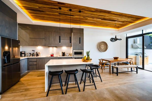 A la foto es mostra l'objecte Casa Isabella situat a la ciutat de Potrero.