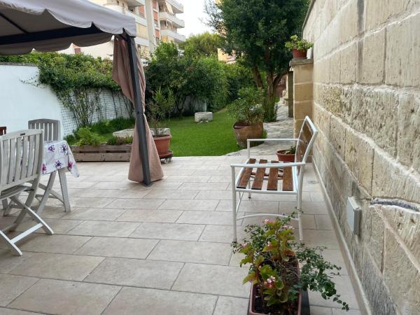 Na fotografii je vidět objekt B&B Excelsior nacházející se ve městě Lecce.