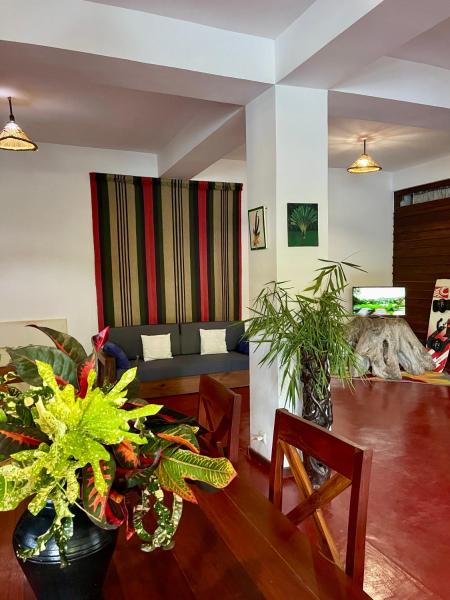 Auf dem Foto ist das Objekt Appartement ATIALA in der Stadt Ambatozavavy zu sehen.