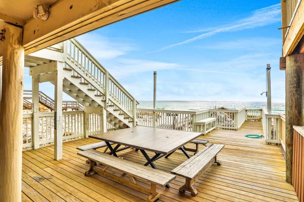 A la foto es mostra l'objecte Green Reef Townhomes 1 situat a la ciutat de Destin.