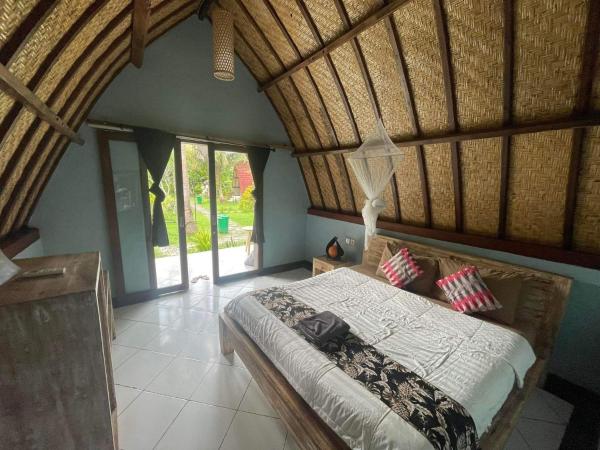 Na foto é possível ver o objeto Apit Lawang EcoLodge Nusa Penida localizado na cidade de Sampalan.
