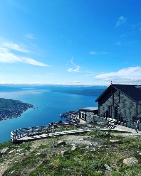 På billedet ses objektet apartment beliggende i byen Narvik.
