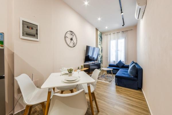 Na fotografii je vidět objekt The Authentic Villa Apartment by PS nacházející se ve městě Durrës.