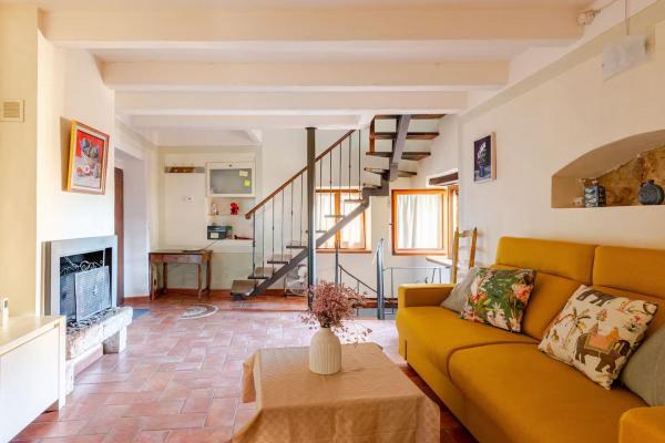 Typical Tuscan Home In The Village Of Cetona - Chiusi