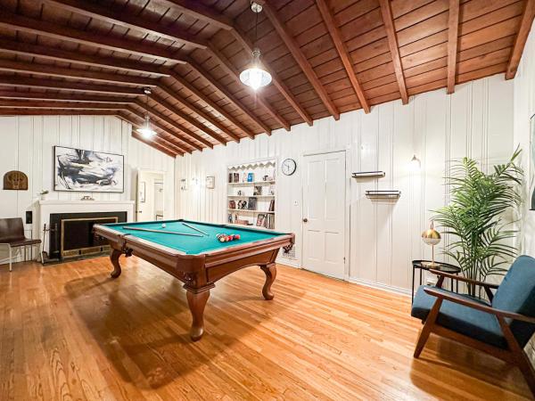 Elegant 4-bedroom With Courtyard - Wil- Bev - Beverly Hills, CA