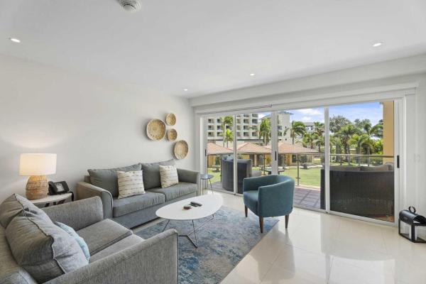 Foto 5: Beachfront - Superior View 2BR condo - E225-2