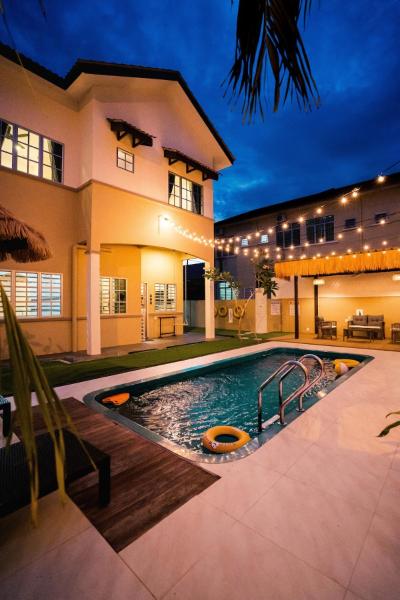 Dyra Homestay in Lumut