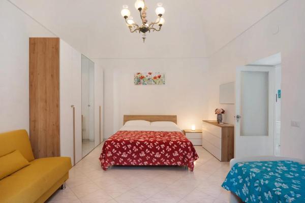 Na fotografii je vidět objekt Casa Vacanze - Villa Ida Apartments nacházející se ve městě Vico Equense.