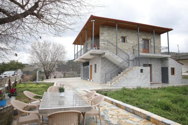 Villa Selenica Zhitom - Distretto di Berat