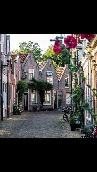A la foto es mostra l'objecte Het oude Bolwerk situat a la ciutat de Alkmaar.