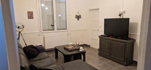 A la foto es mostra l'objecte Chez Nathan appartement 2 chambres situat a la ciutat de Auxerre.
