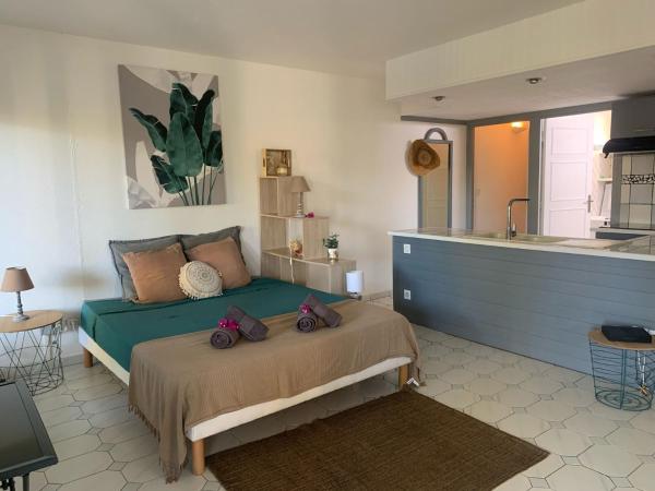 Le Flamboyant - studio 3* avec piscine proche golf, Сен-Франсуа