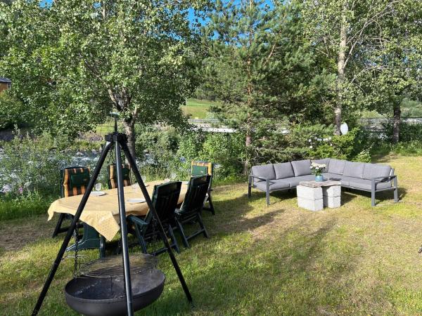 På billedet ses objektet Newly renovated cabin near Ål city center, mountains & ski resort beliggende i byen Uppheim.