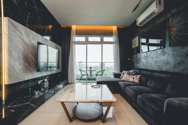 Twin Galaxy Residence w Balcony nr KSL by Ourstay, Johor Bahru