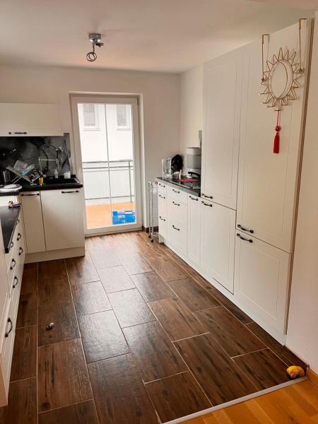 纽伦堡90455超舒适全套家具95平两室一厅大面积自住公寓, Nürnberg