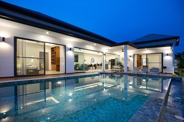 A la foto es mostra l'objecte Two-Bedroom Villa with Salt Pool in Rawai villa hapai situat a la ciutat de Rawai Beach.