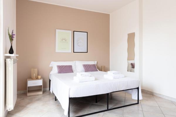 På billedet ses objektet DeHomes - Relax & Business Apartments beliggende i byen Buccinasco.