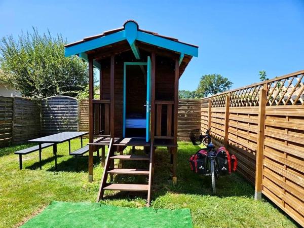 A la foto es mostra l'objecte Cabane des randonneurs, jardin, Bassin d'Arcachon situat a la ciutat de Le Teich.