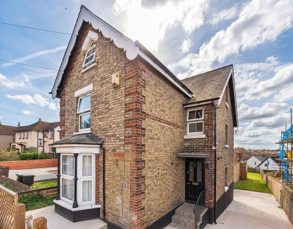 Auf dem Foto ist das Objekt Flourish House in der Stadt Gravesend zu sehen.