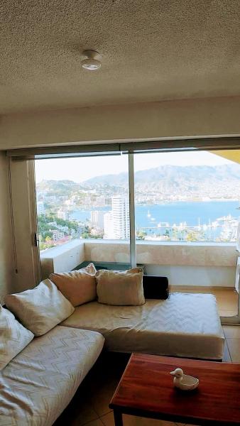 På billedet ses objektet tres recámaras beliggende i byen Acapulco.