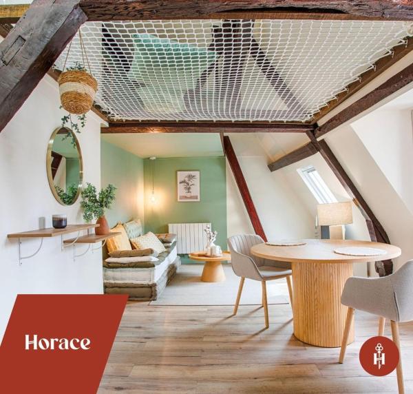 A la foto es mostra l'objecte La Casa Amore - Atypical & Warm Hypercentre situat a la ciutat de Caen.