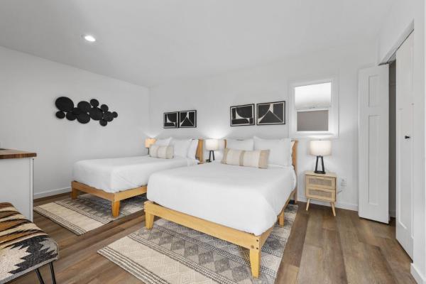 På billedet ses objektet South O Bungalow 7 - Premium Double Studio + Patio beliggende i byen Oceanside.