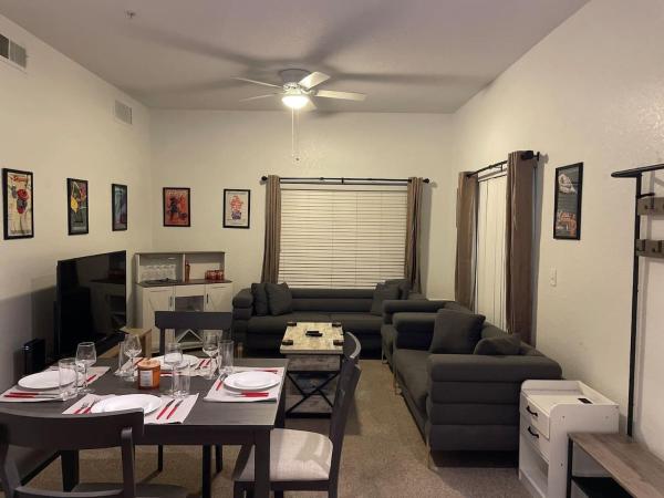 Beautiful Florida Condo - Kissimmee, FL