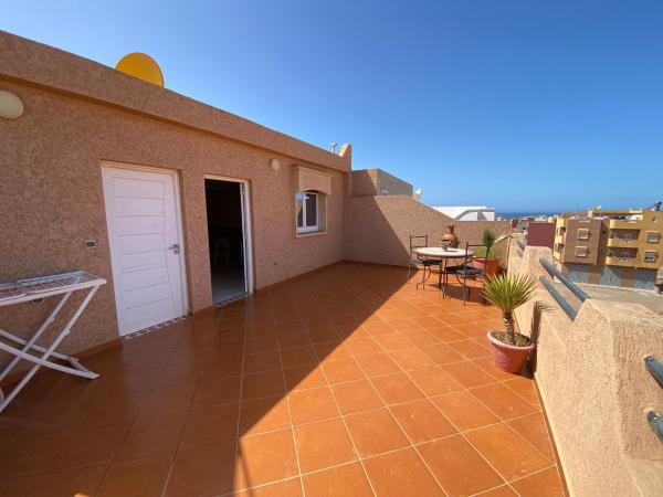 Nella foto è visibile l'oggetto Toda situato nella città di Mirleft.