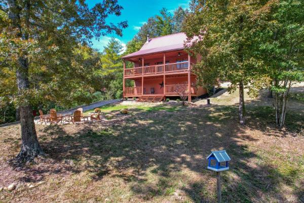 A la foto es mostra l'objecte Golden Valley Retreat situat a la ciutat de Townsend.