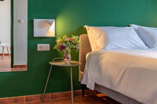 På bilden syns objektet Apartamentos BICO DE NONA som ligger i staden Torrequemada.