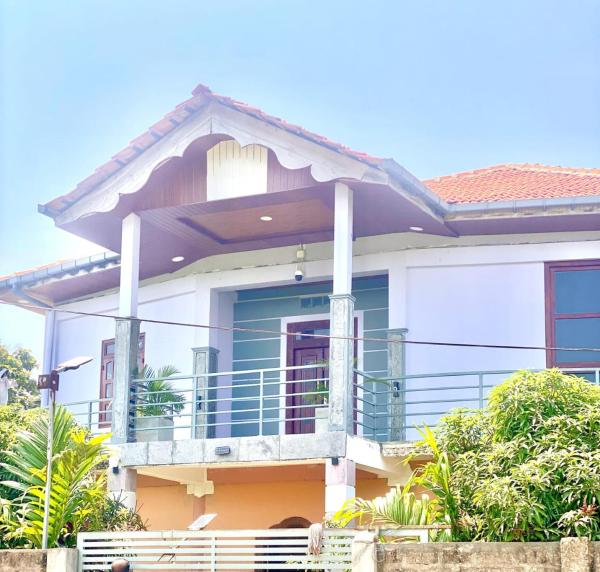 A la foto es mostra l'objecte Marutham Farm House situat a la ciutat de Jaffna.