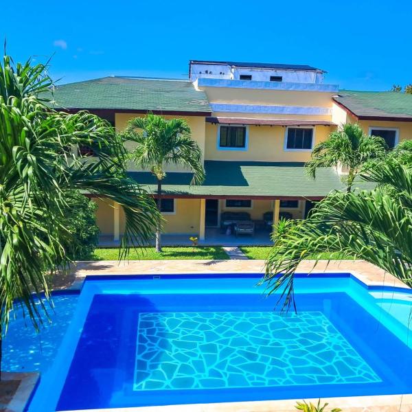 A la foto es mostra l'objecte Modern Girasoli Suites 05 situat a la ciutat de Malindi.