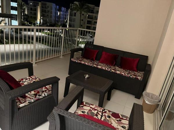 Billede 9: Chalet in marassi marina pool view exm80