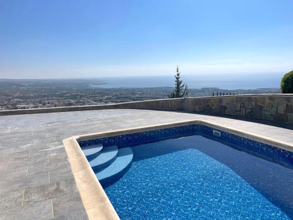Stunning Sea View and Pool Villa - The View, Peyia