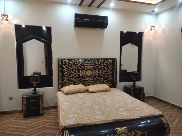 Luxury Home Lahore, Lahore