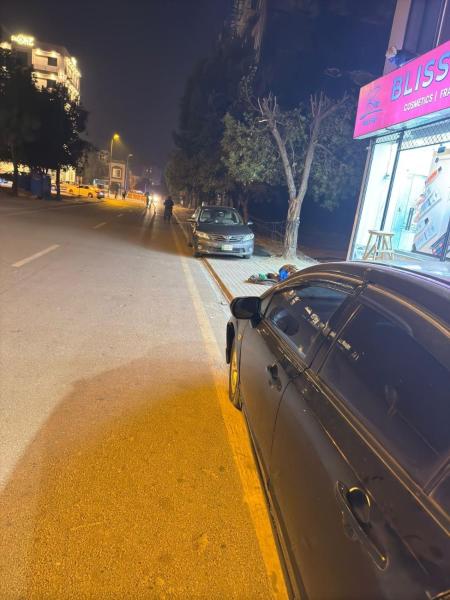 Billede 8: 1BDR with Breathtaking Lahore Skyline Views