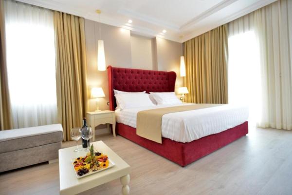 A la foto es mostra l'objecte Flower Hotel & Spa situat a la ciutat de Golem.