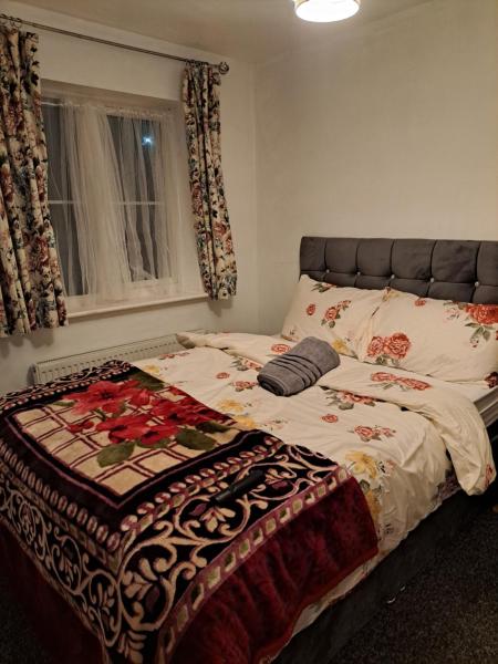 A la foto es mostra l'objecte Mekees Luxury Apartment Toronto Wing situat a la ciutat de Tipton.