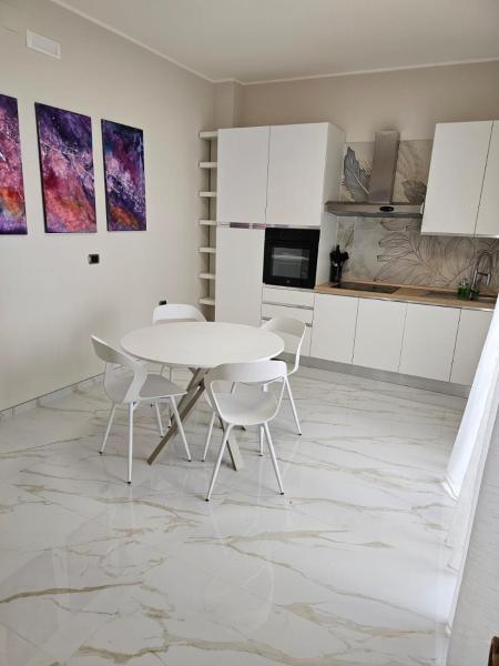 Na zdjęciu widoczny jest obiekt Casa di Theo położony w mieście Pescara.