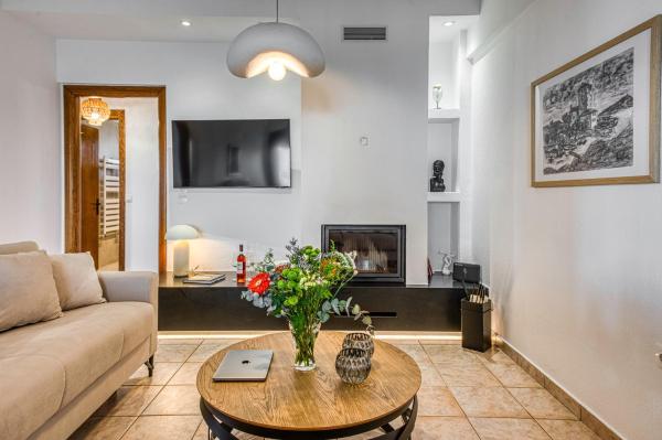 På billedet ses objektet Blue Ribbons luxury house beliggende i byen Ouranoupoli.