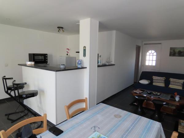 A la foto es mostra l'objecte Mon Refuge situat a la ciutat de Piédemont.